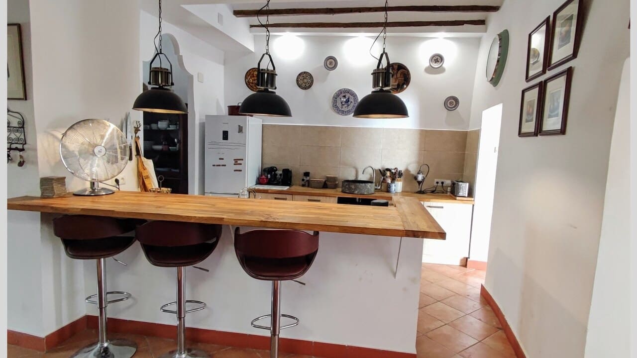 4 Zimmer Haus zu verkaufen in Bolulla mit Pool - 339.000 € (Ref: 8434757)