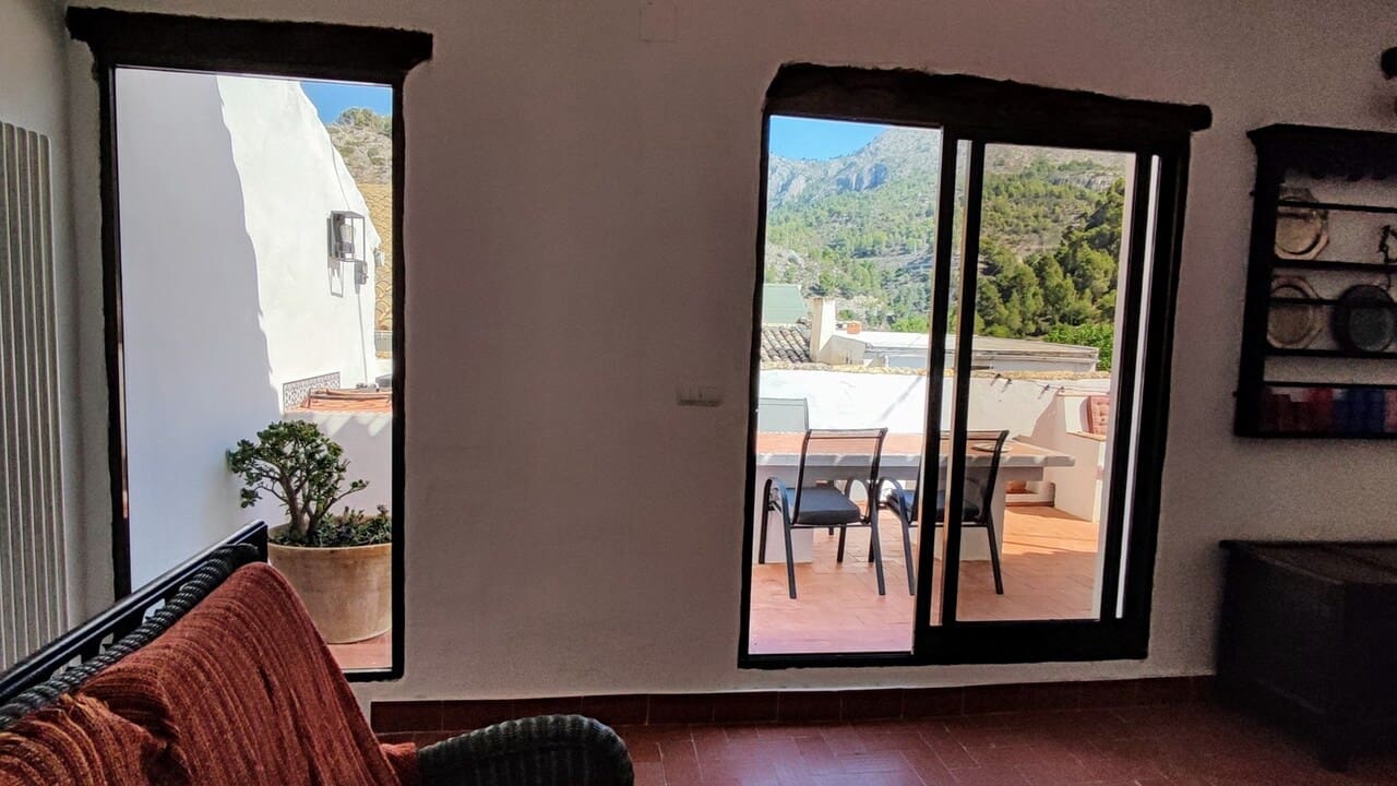 4 Zimmer Haus zu verkaufen in Bolulla mit Pool - 339.000 € (Ref: 8434757)