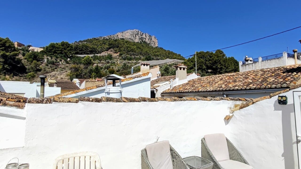 4 Zimmer Haus zu verkaufen in Bolulla mit Pool - 339.000 € (Ref: 8434757)