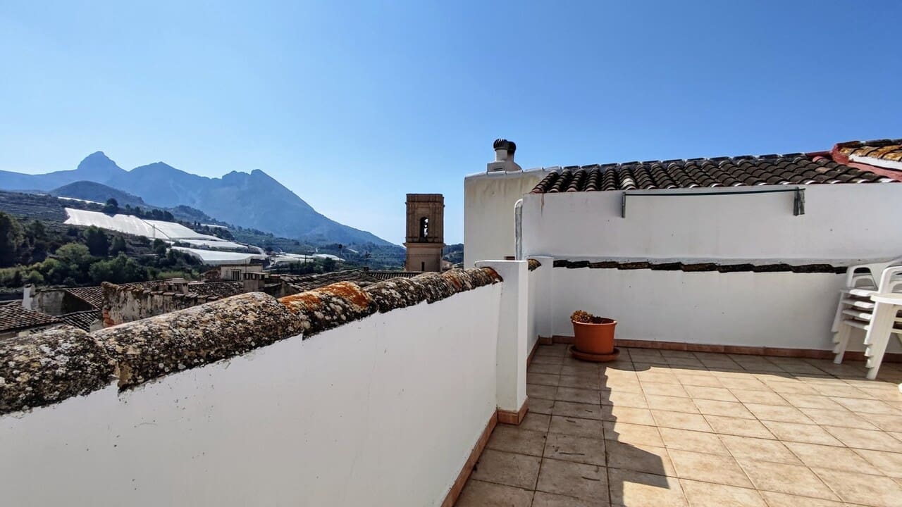 4 Zimmer Haus zu verkaufen in Bolulla mit Pool - 339.000 € (Ref: 8434757)
