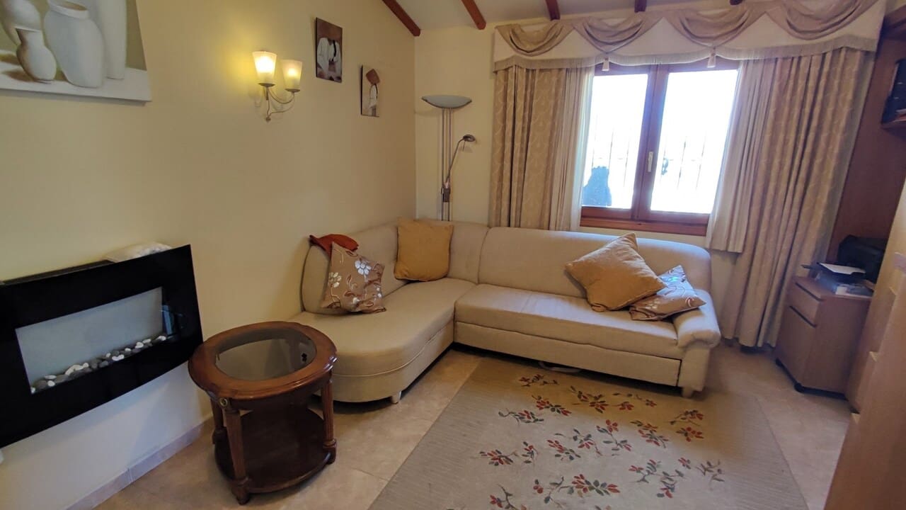 3 soverom Finca/Herregård til salgs i Jalon / Xalo med garasje - € 599 000 (Ref: 8479575)