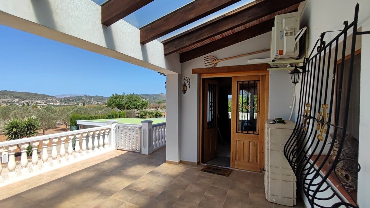 3 soverom Finca/Herregård til salgs i Jalon / Xalo med garasje - € 599 000 (Ref: 8479575)