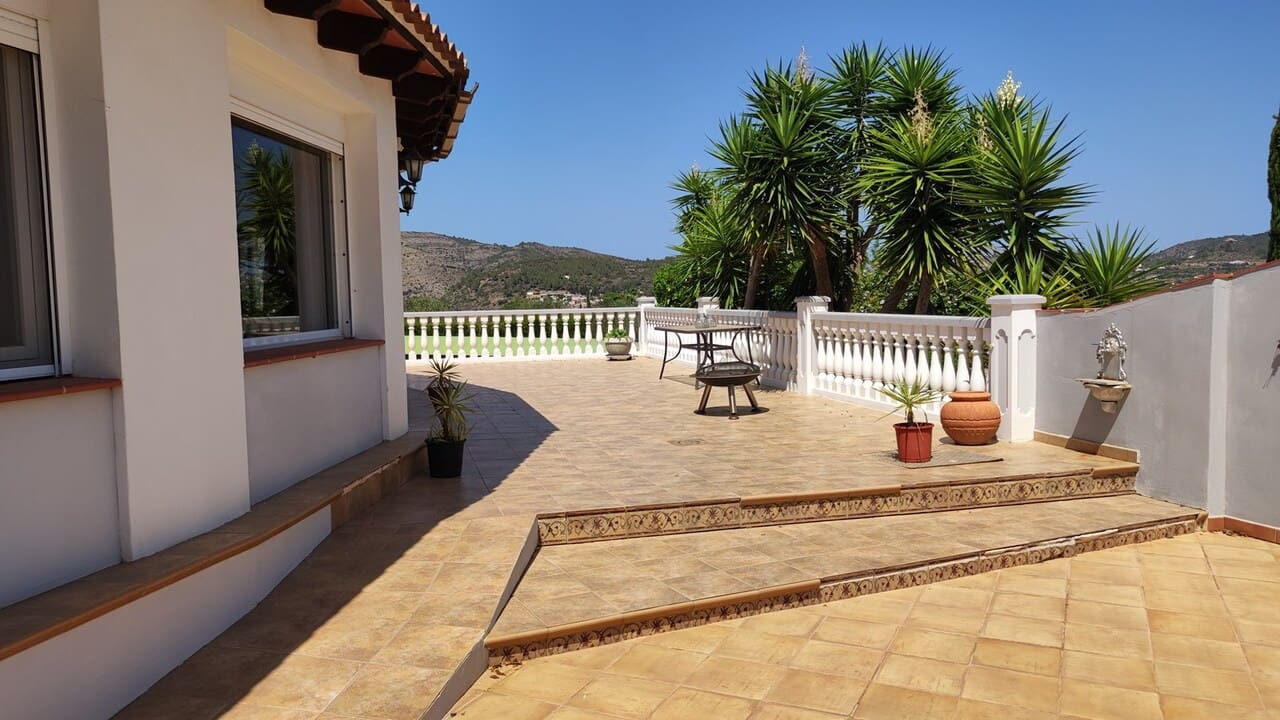 3 soverom Finca/Herregård til salgs i Jalon / Xalo med garasje - € 599 000 (Ref: 8479575)