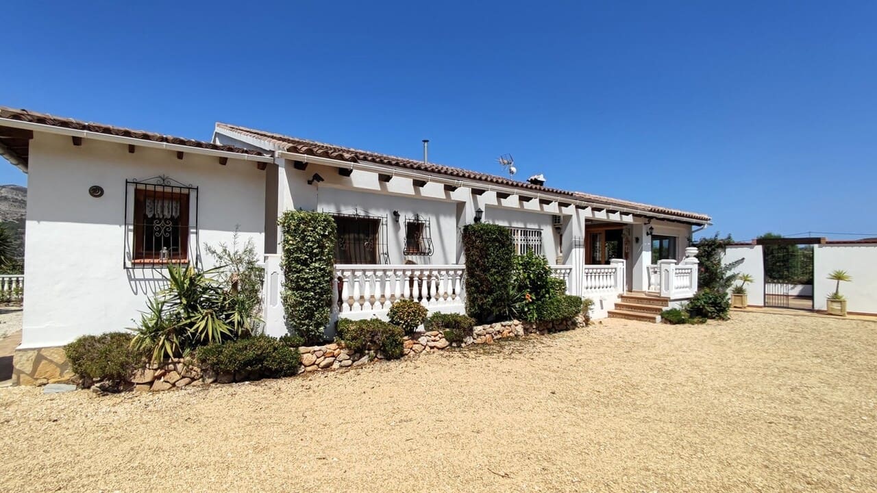 3 soverom Finca/Herregård til salgs i Jalon / Xalo med garasje - € 599 000 (Ref: 8479575)