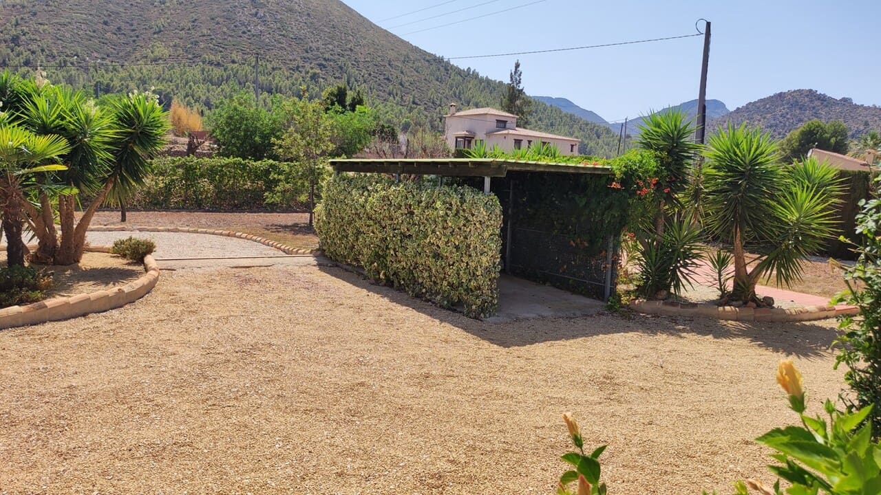 3 soverom Finca/Herregård til salgs i Jalon / Xalo med garasje - € 599 000 (Ref: 8479575)