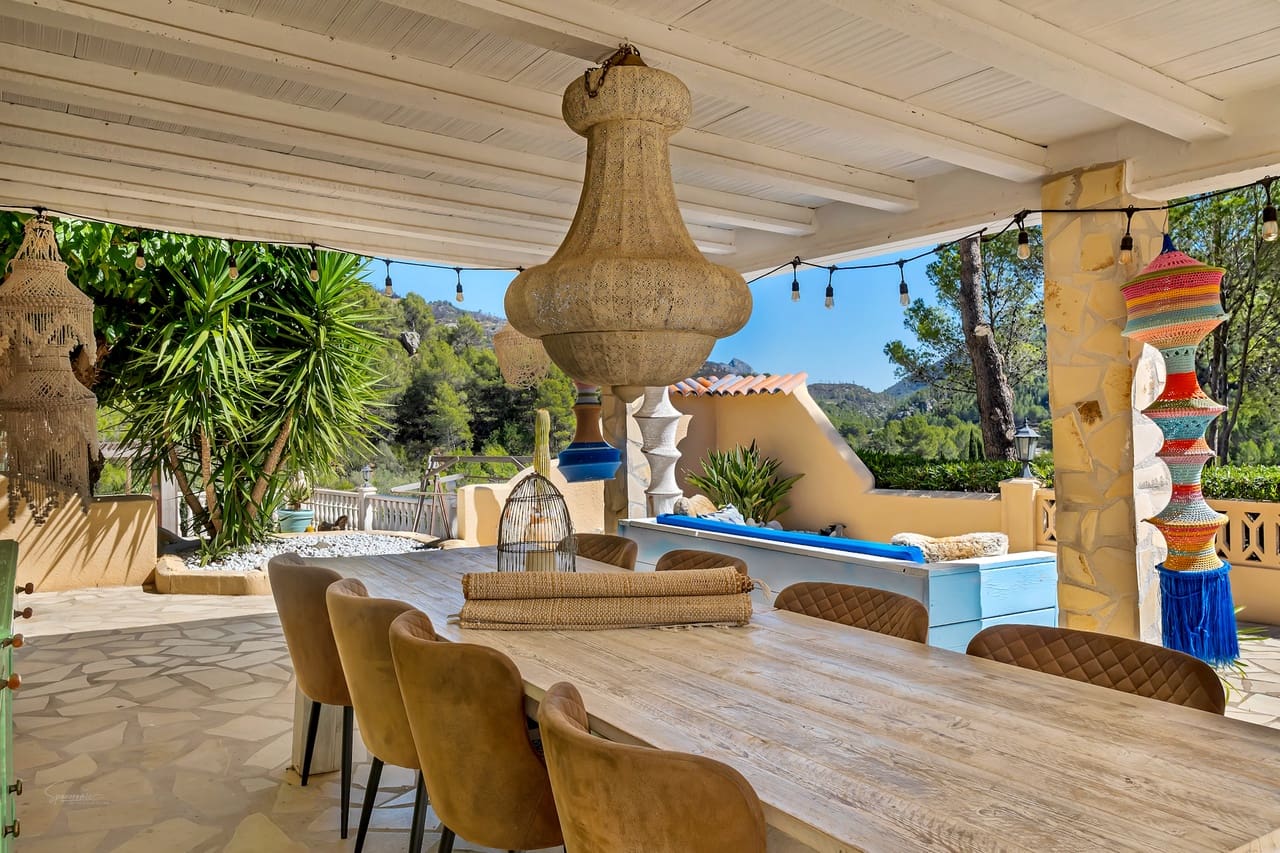 5 bedroom Villa for sale in Castell de Castells with pool - € 545,000 (Ref: 8559074)