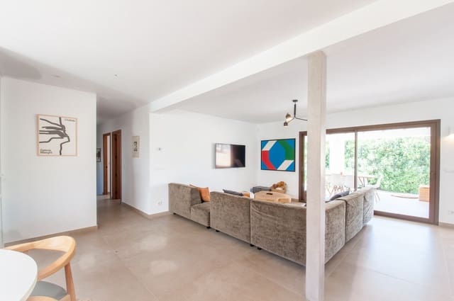 4 bedroom Villa for sale in El Portet - Pla de Mar, Teulada-Moraira with pool - € 1,975,000 (Ref: 8669096)