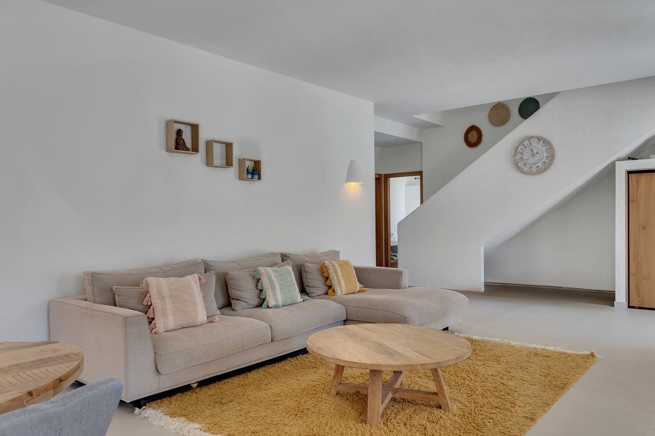 4 makuuhuone Maalaistalo myytävänä paikassa Benissa mukana uima-altaan 
autotalli - 1 095 000 € (Ref: 8681041)