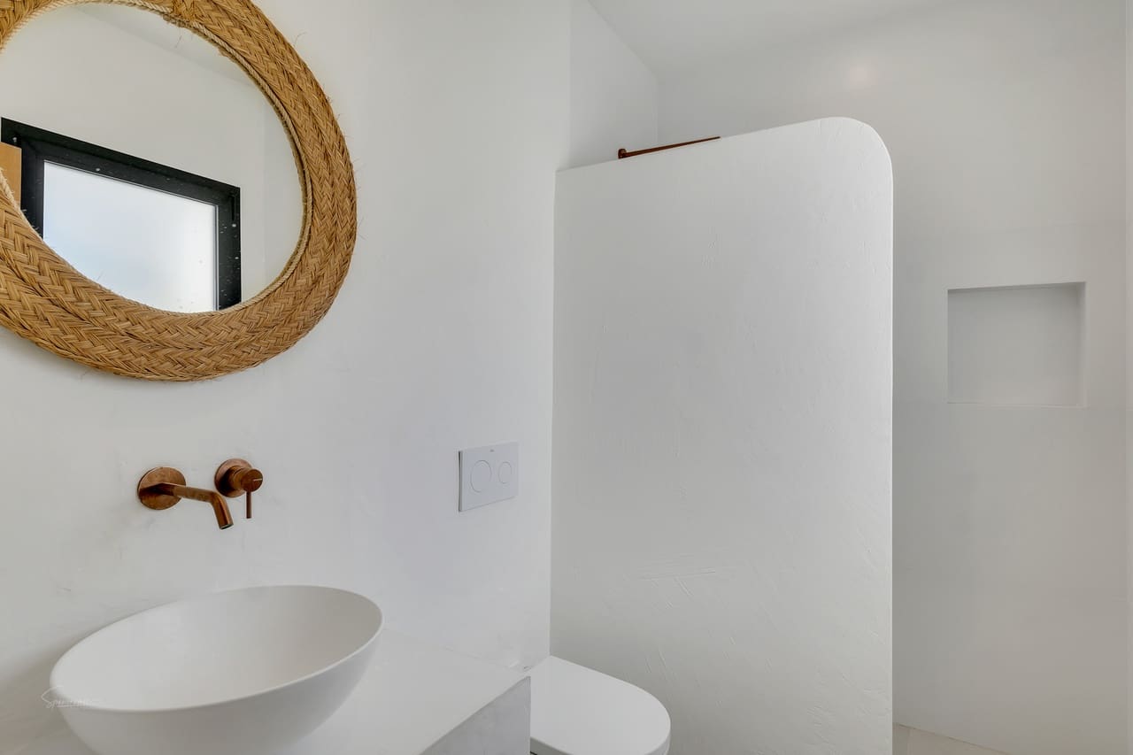 4 makuuhuone Maalaistalo myytävänä paikassa Benissa mukana uima-altaan 
autotalli - 1 095 000 € (Ref: 8681041)