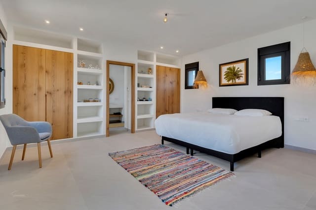 4 makuuhuone Maalaistalo myytävänä paikassa Benissa mukana uima-altaan 
autotalli - 1 095 000 € (Ref: 8681041)