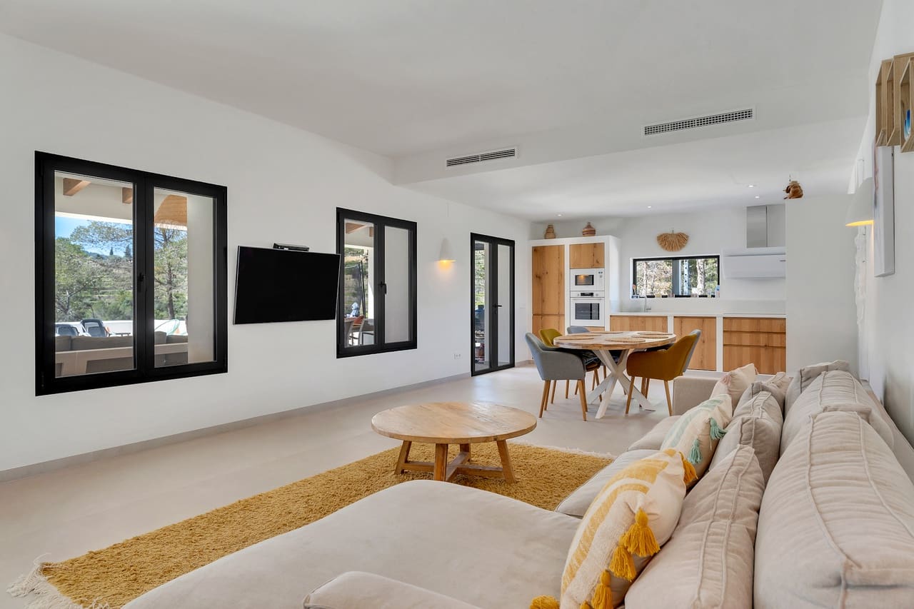 4 makuuhuone Maalaistalo myytävänä paikassa Benissa mukana uima-altaan 
autotalli - 1 095 000 € (Ref: 8681041)