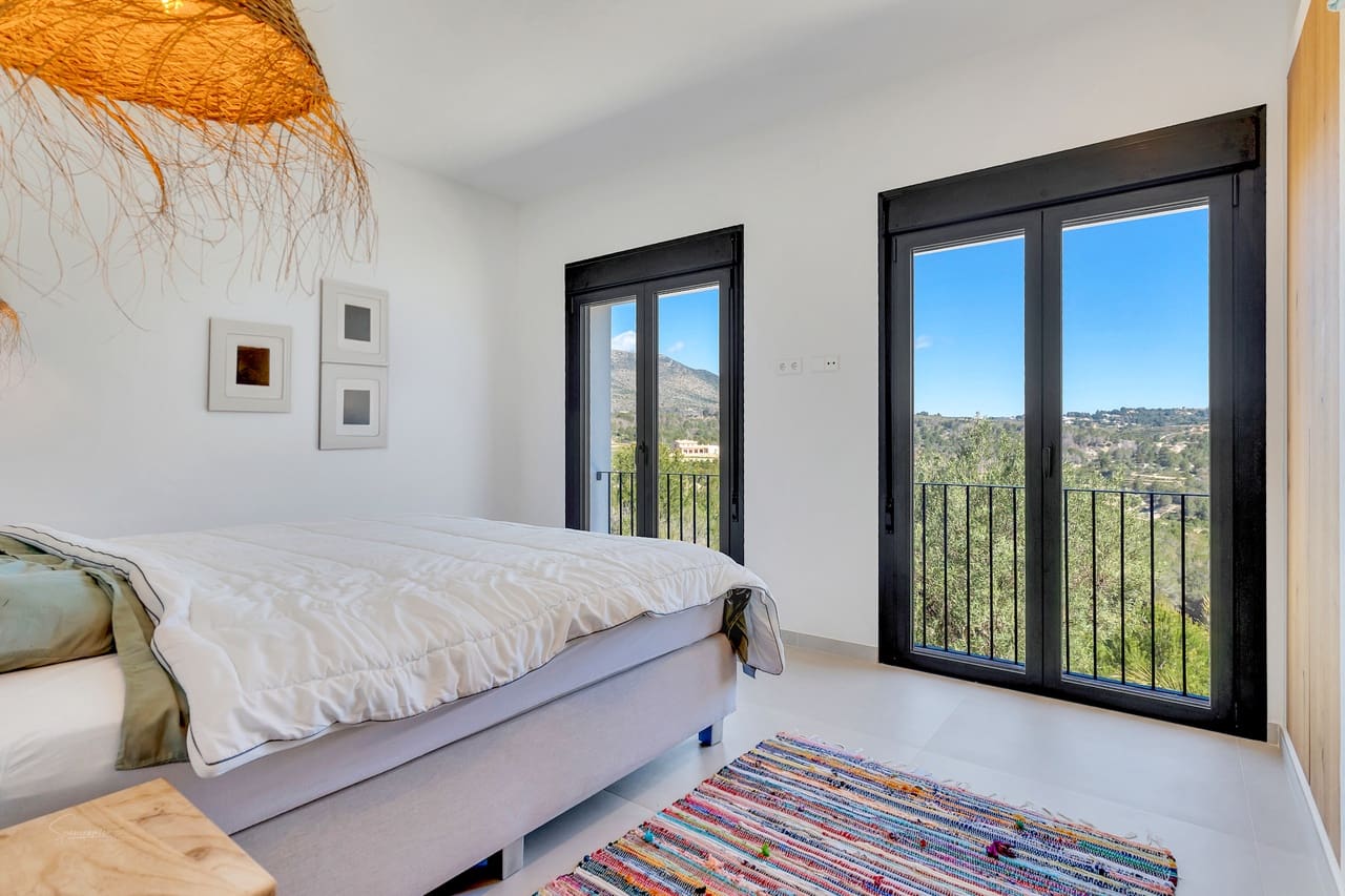 4 makuuhuone Maalaistalo myytävänä paikassa Benissa mukana uima-altaan 
autotalli - 1 095 000 € (Ref: 8681041)