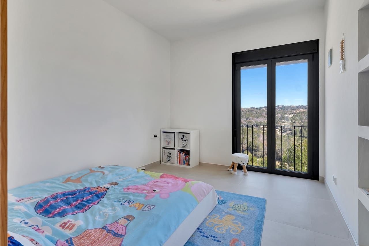 4 makuuhuone Maalaistalo myytävänä paikassa Benissa mukana uima-altaan 
autotalli - 1 095 000 € (Ref: 8681041)