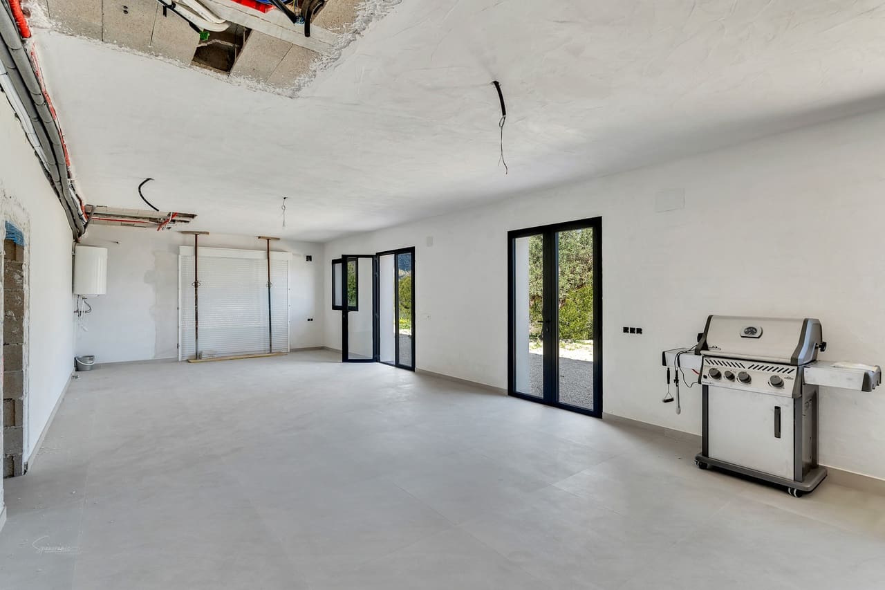 4 makuuhuone Maalaistalo myytävänä paikassa Benissa mukana uima-altaan 
autotalli - 1 095 000 € (Ref: 8681041)