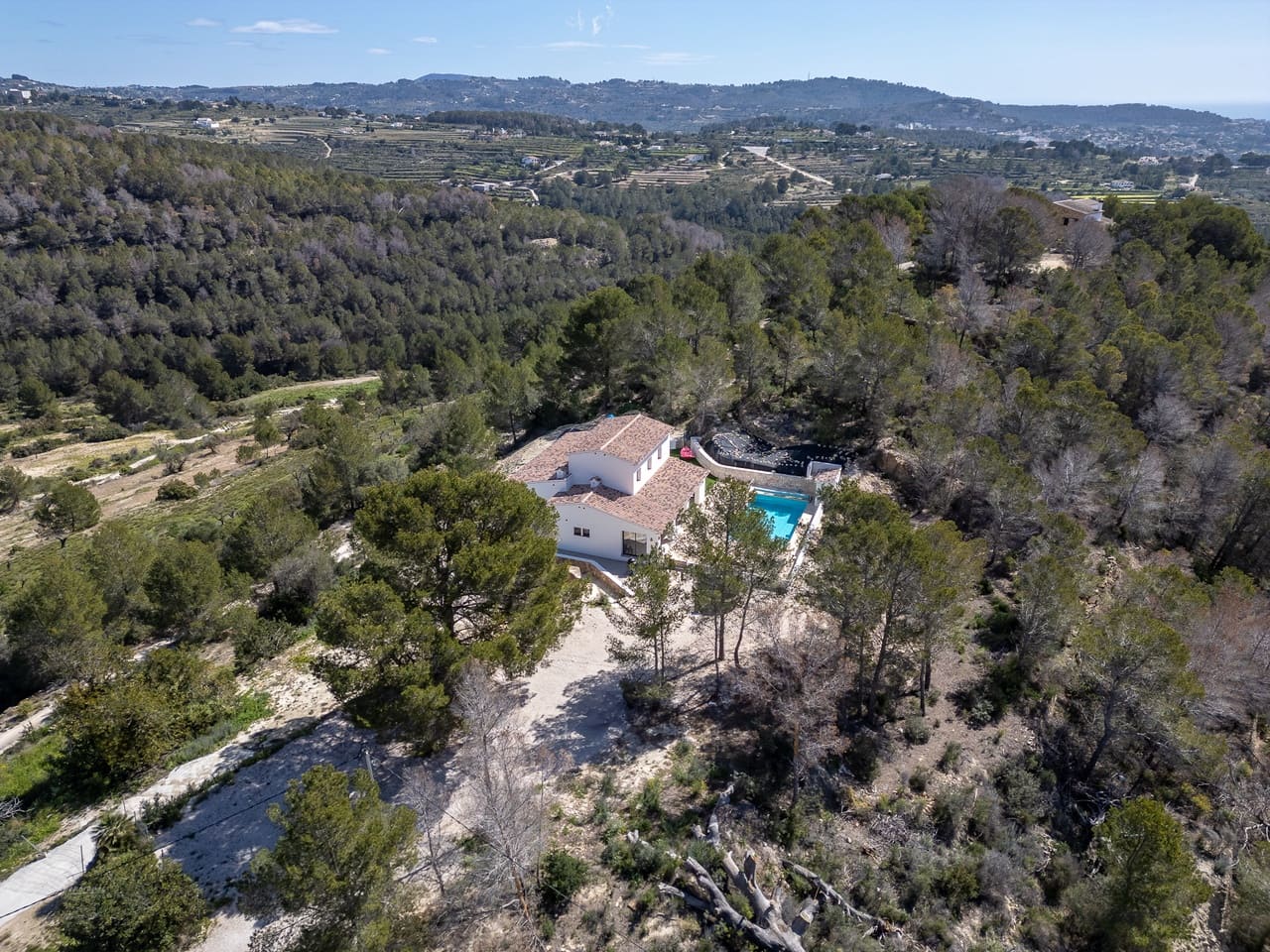 4 makuuhuone Maalaistalo myytävänä paikassa Benissa mukana uima-altaan 
autotalli - 1 095 000 € (Ref: 8681041)