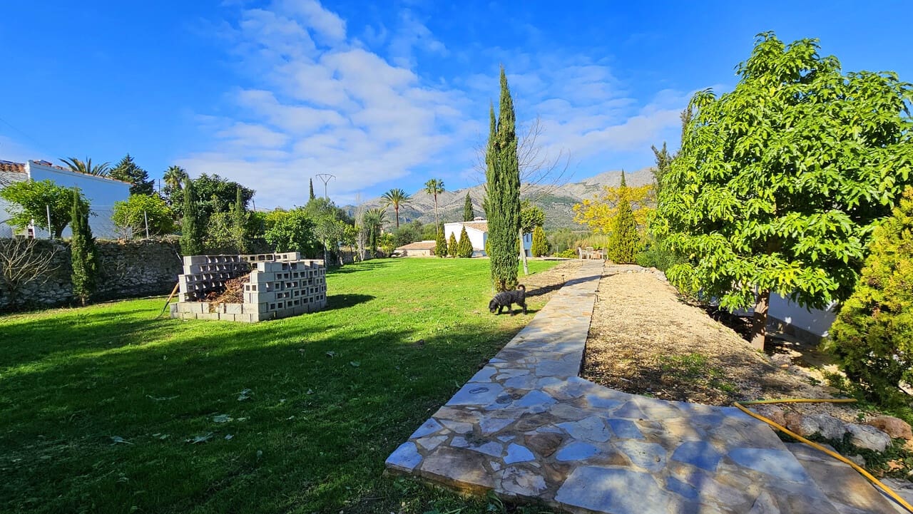 4 sypialnia Willa na sprzedaż w Orba z basenem - 645 000 € (Ref: 8824070)