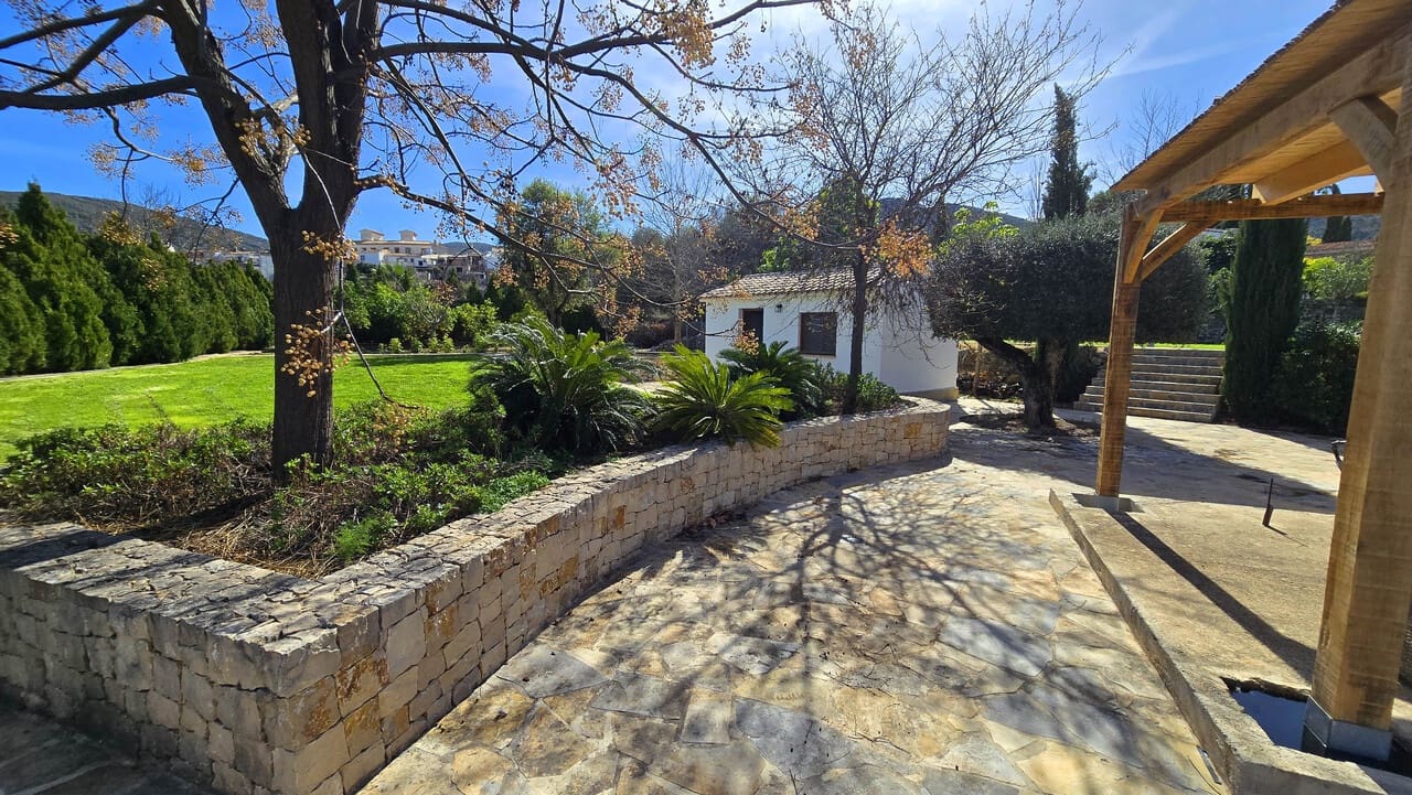 4 sypialnia Willa na sprzedaż w Orba z basenem - 645 000 € (Ref: 8824070)