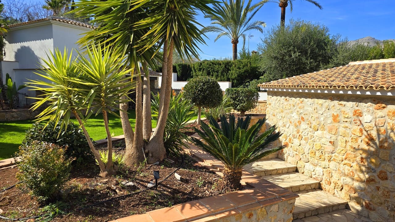 4 sypialnia Willa na sprzedaż w Orba z basenem - 645 000 € (Ref: 8824070)