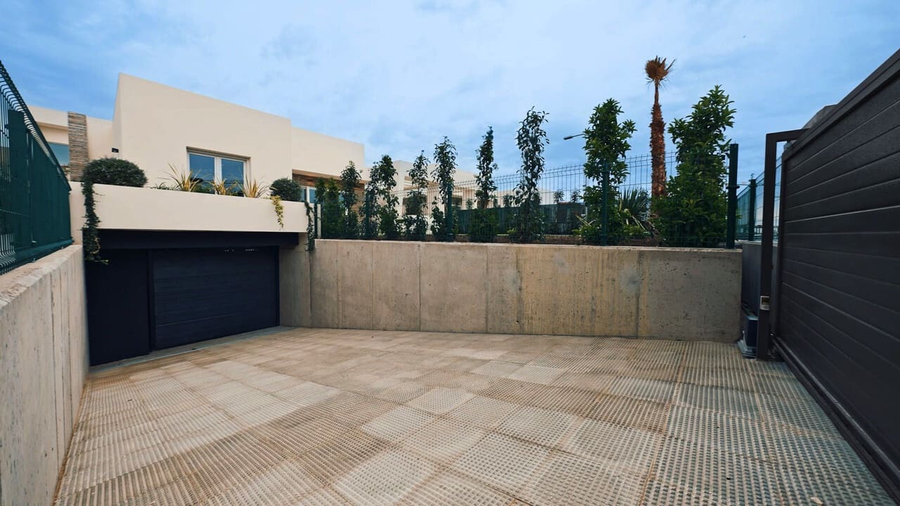 Chalet de 3 habitaciones en Algorfa en venta con piscina - 648.000 € (Ref: 8856018)