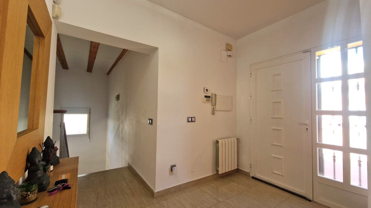 5 camera da letto Villa in vendita in Orba con piscina garage - 499.000 € (Rif: 8937847)