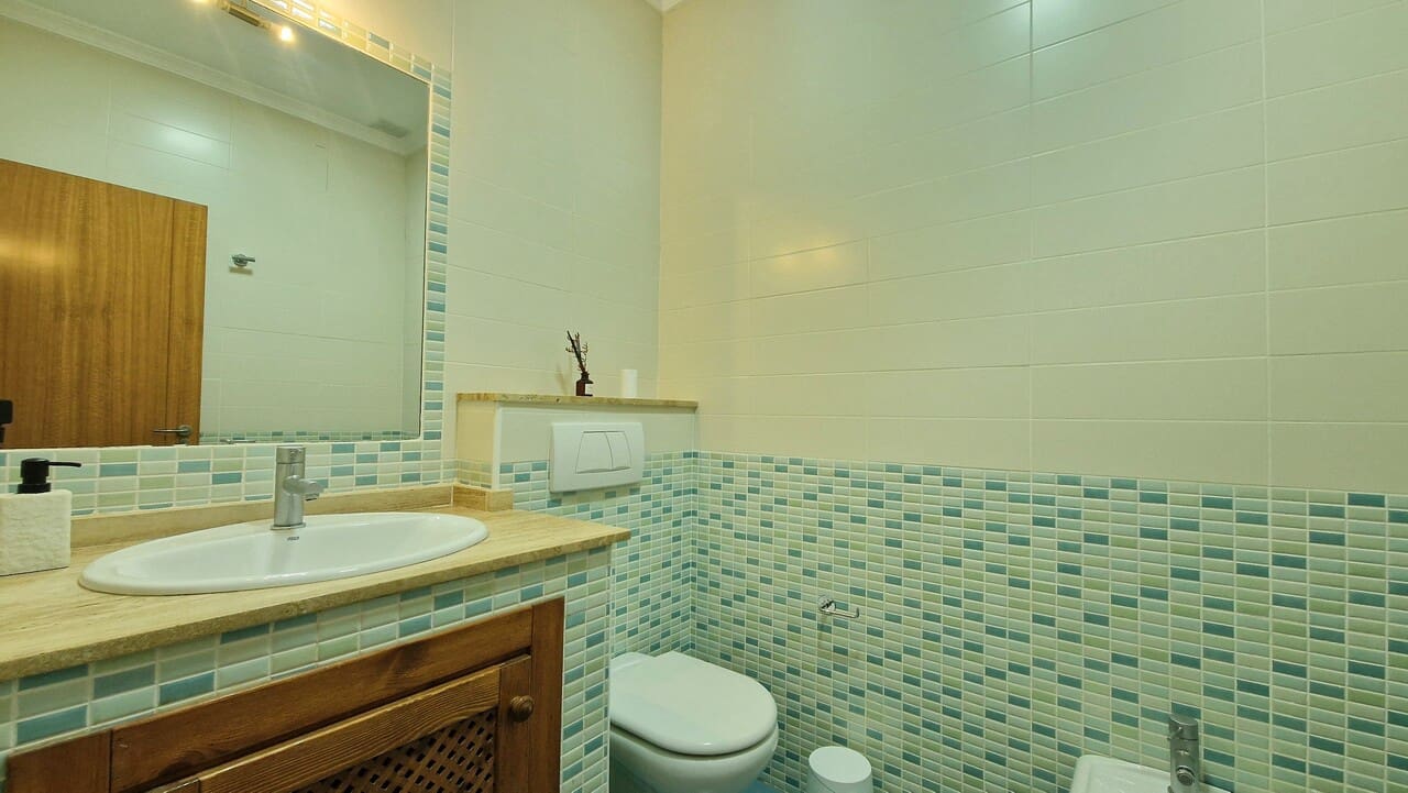 5 camera da letto Villa in vendita in Orba con piscina garage - 499.000 € (Rif: 8937847)