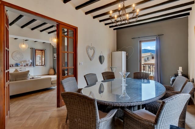 4 soveværelse Finca/Landehus til salg i Llíber med swimmingpool - € 575.000 (Ref: 8989930)