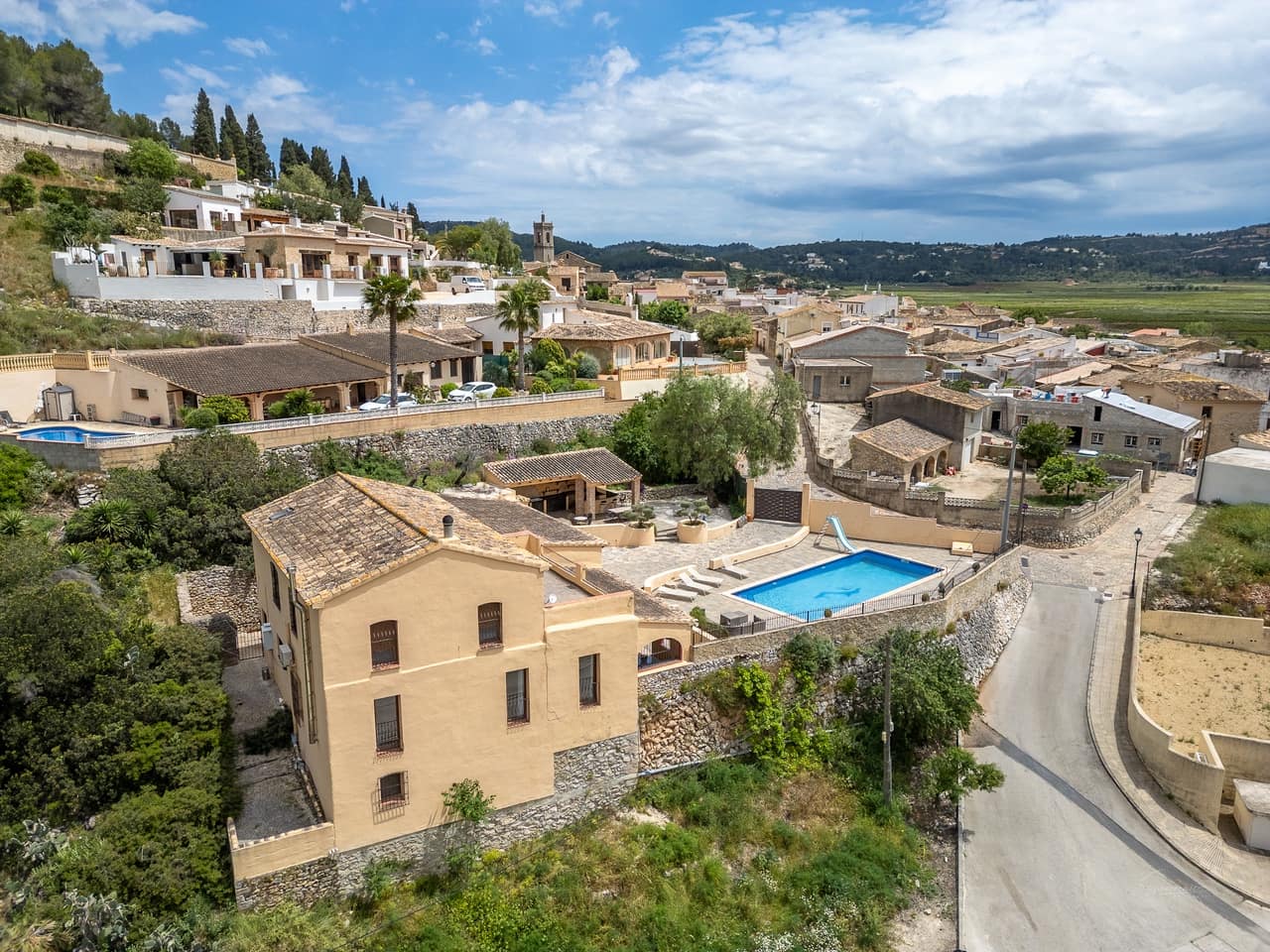 4 sypialnia Finka/Dom wiejski na sprzedaż w Lliber z basenem - 575 000 € (Ref: 8989930)