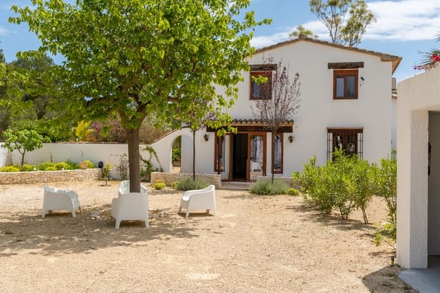 4 bedroom Finca/Country House for sale in Benissa with pool - € 850,000 (Ref: 8999745)