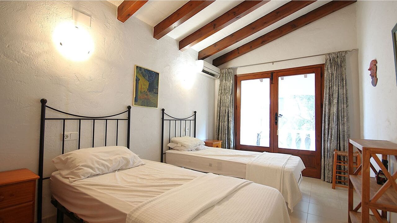 3 soverom Villa til salgs i Orba med svømmebasseng - € 360 000 (Ref: 9340412)