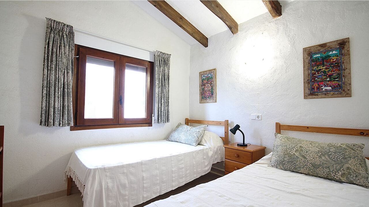 3 soverom Villa til salgs i Orba med svømmebasseng - € 360 000 (Ref: 9340412)