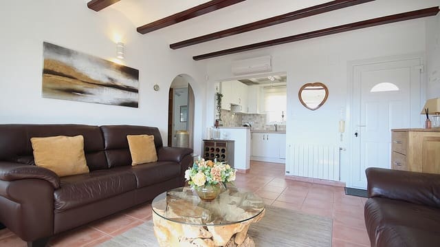 3 bedroom Villa for sale in Alcalalí / Alcanalí with pool - € 399,000 (Ref: 9340413)