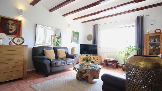 3 bedroom Villa for sale in Alcalalí / Alcanalí with pool - € 399,000 (Ref: 9340413)