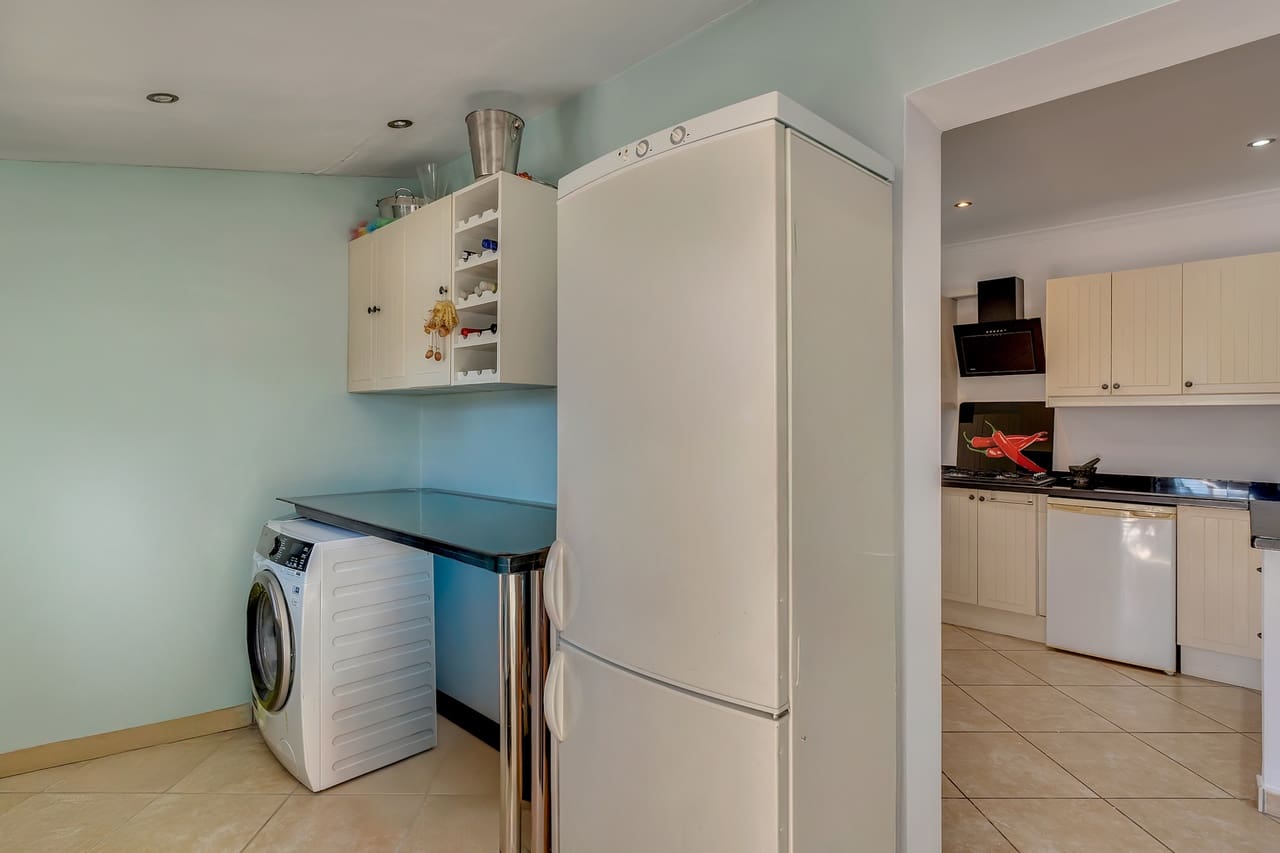 3 bedroom Villa for sale in Alcalali / Alcanali with pool - € 527,000 (Ref: 9340414)