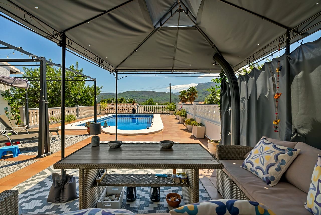 3 bedroom Villa for sale in Alcalali / Alcanali with pool - € 527,000 (Ref: 9340414)