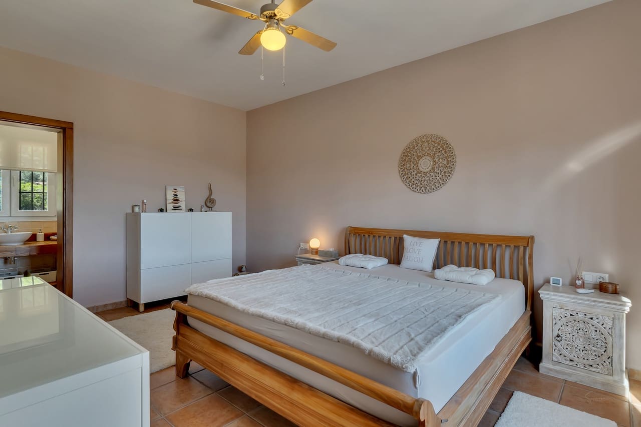 4 camera da letto Finca/Casa di Campagna in vendita in Orba con piscina - 1.250.000 € (Rif: 9340415)