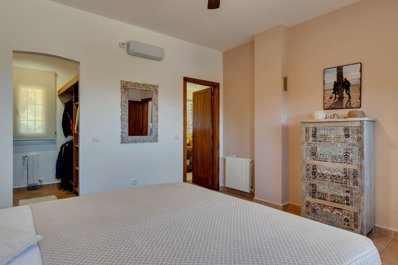 4 camera da letto Finca/Casa di Campagna in vendita in Orba con piscina - 1.250.000 € (Rif: 9340415)