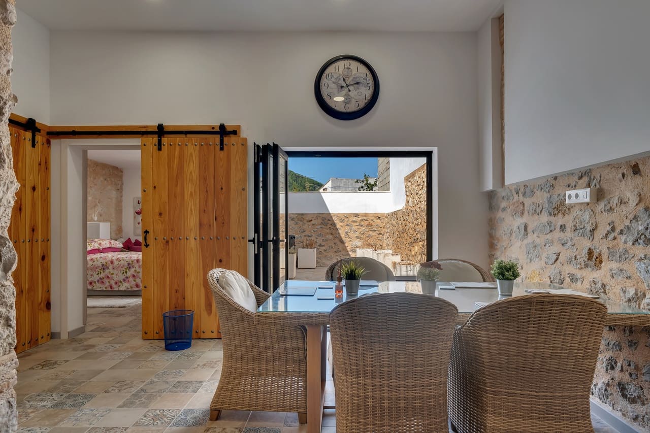 3 bedroom Townhouse for sale in Orba - € 395,000 (Ref: 9340417)