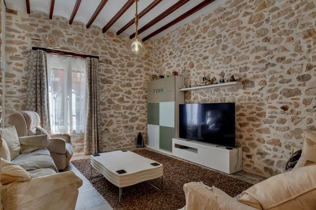 3 sovrum Hus till salu i Orba - 395 000 € (Ref: 9340417)