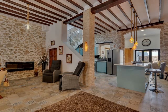 3 sovrum Hus till salu i Orba - 395 000 € (Ref: 9340417)