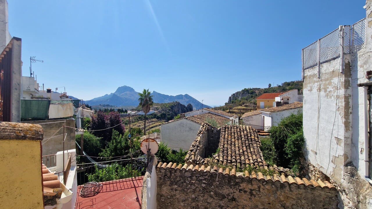 2 quarto Casa em Banda para venda em Tarbena com garagem - 150 000 € (Ref: 9340418)