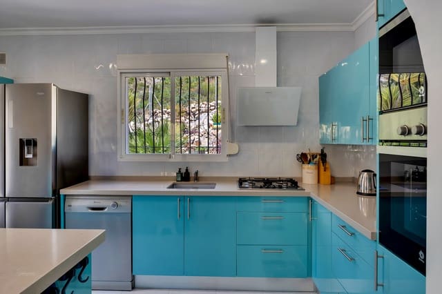 4 quarto Moradia para venda em Alcalalí / Alcanalí com piscina - 475 000 € (Ref: 9340419)