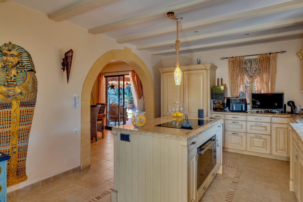 4 sovrum Villa till salu i Orba med pool - 599 000 € (Ref: 9340420)