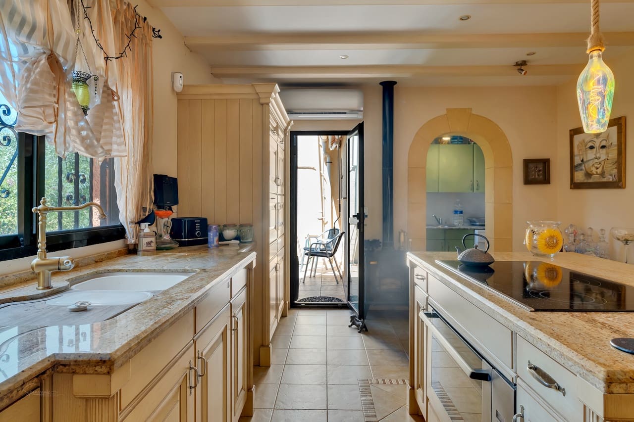 4 sovrum Villa till salu i Orba med pool - 599 000 € (Ref: 9340420)