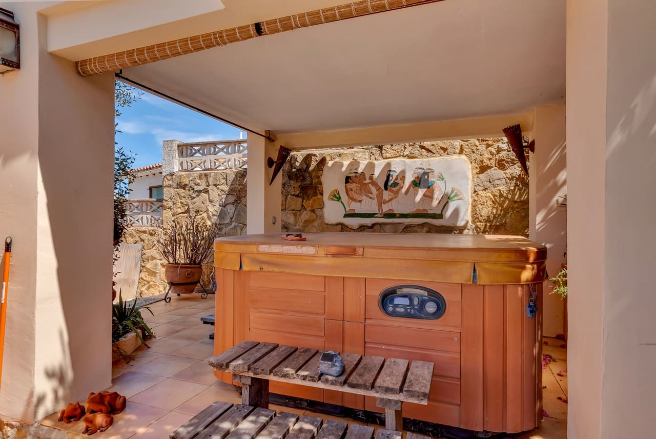 4 sovrum Villa till salu i Orba med pool - 599 000 € (Ref: 9340420)