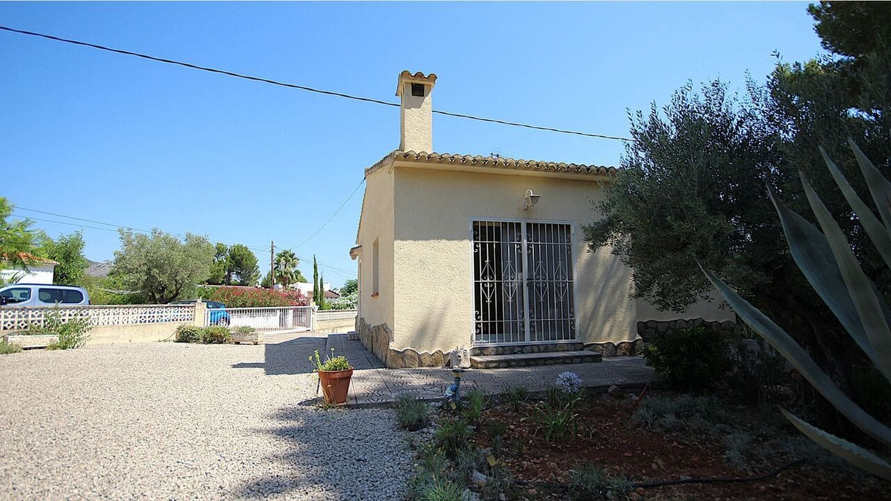 2 bedroom Villa for sale in Parcent with garage - € 230,000 (Ref: 9340421)