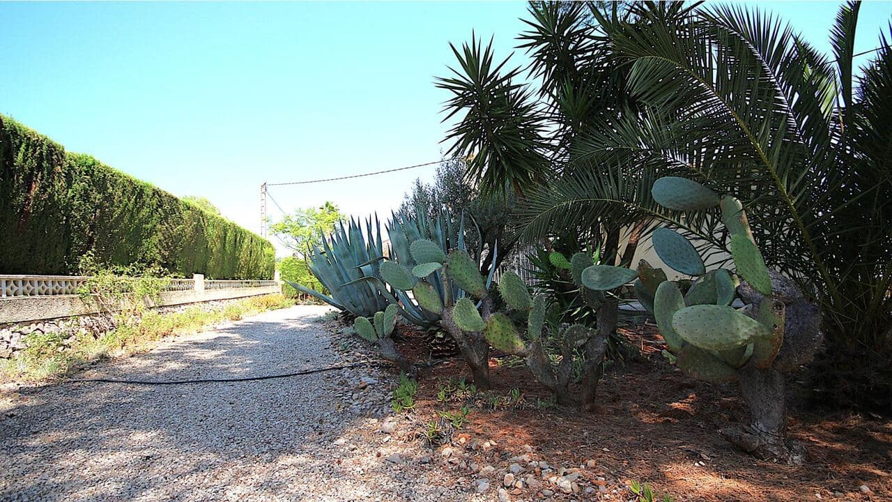 2 bedroom Villa for sale in Parcent with garage - € 230,000 (Ref: 9340421)