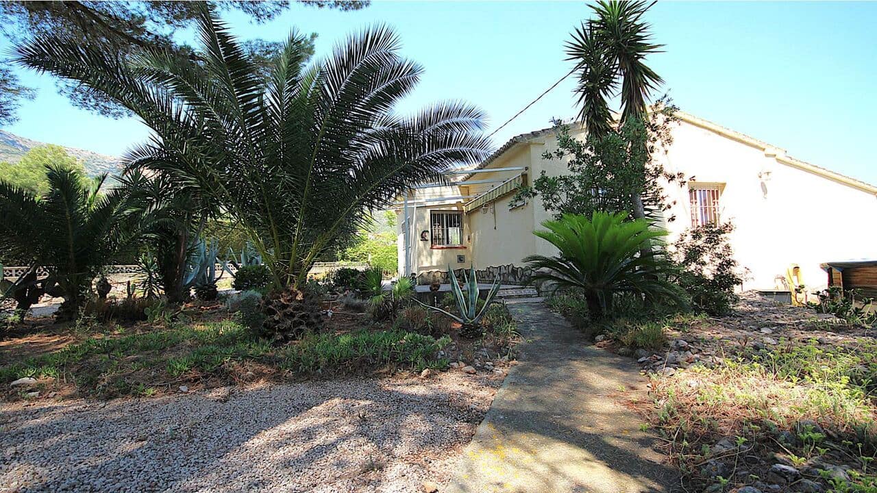 2 bedroom Villa for sale in Parcent with garage - € 230,000 (Ref: 9340421)