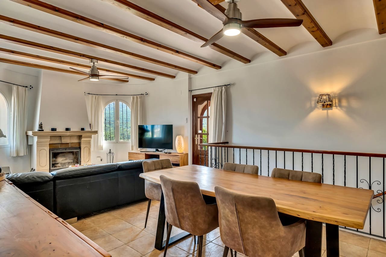 3 bedroom Villa for sale in Benigembla / Benichembla with pool - € 650,000 (Ref: 9340429)