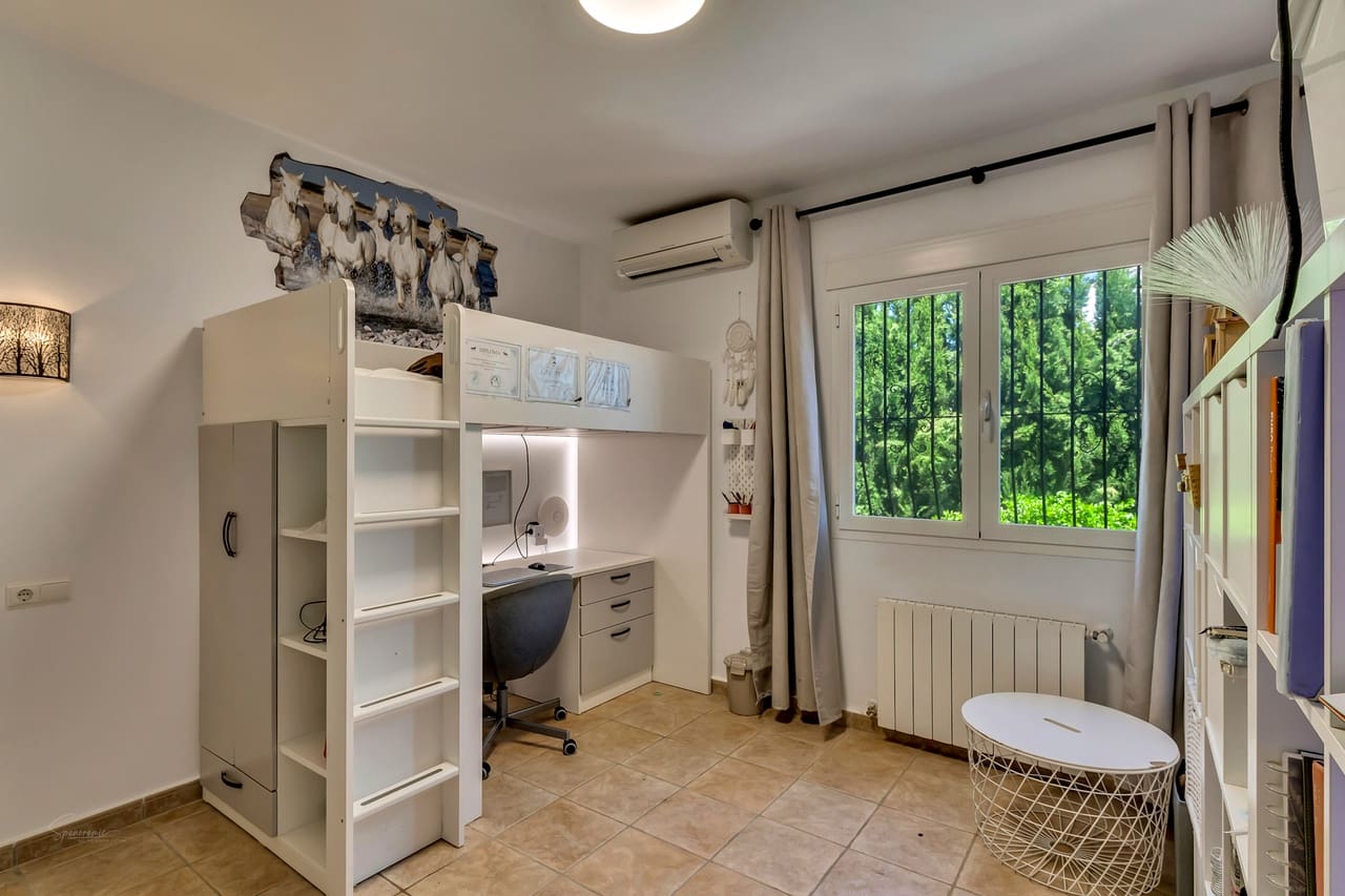 3 bedroom Villa for sale in Benigembla / Benichembla with pool - € 650,000 (Ref: 9340429)