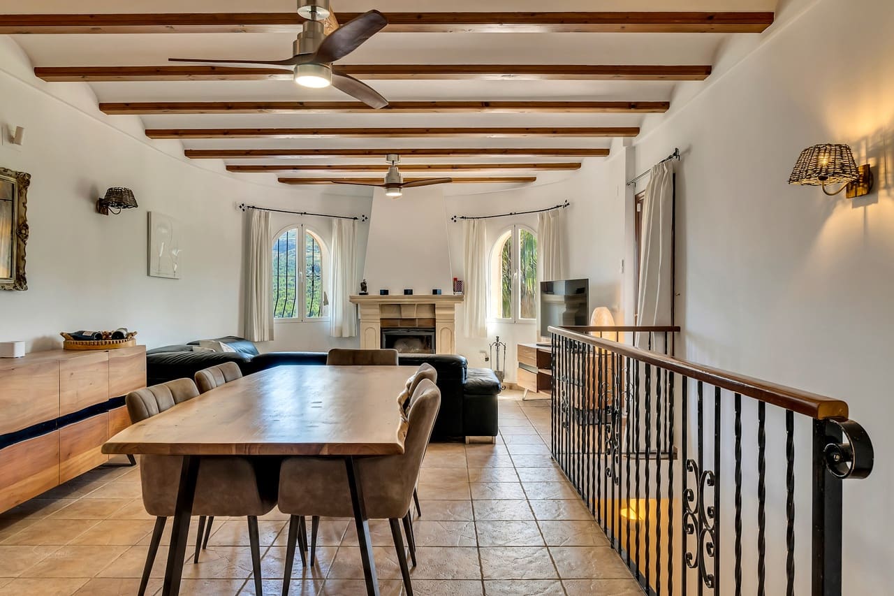 3 bedroom Villa for sale in Benigembla / Benichembla with pool - € 650,000 (Ref: 9340429)